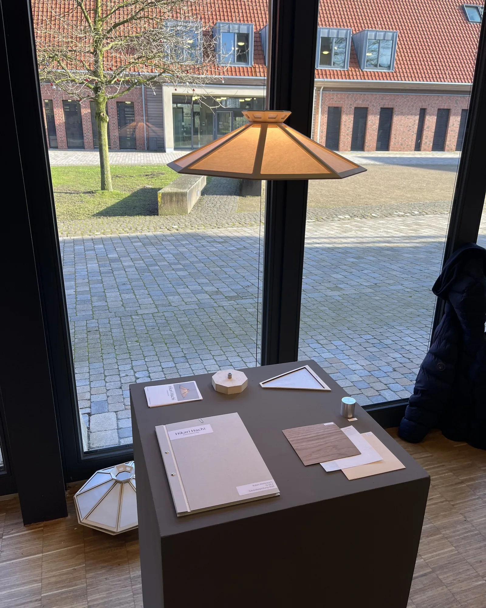 Hikari Hachi in der Abschlusspräsentation